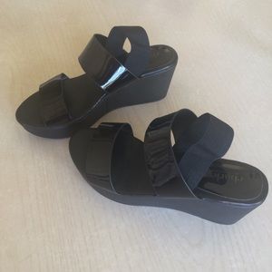 Charles David Black platform sandals